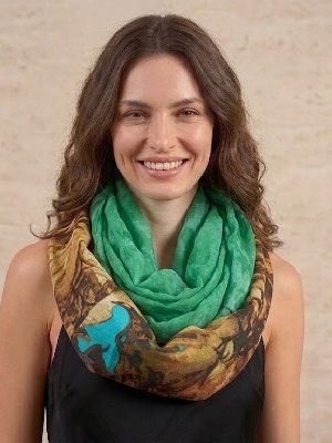 img/products/accessories/scarves/xNW688-102-3_900.jpg