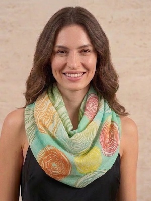 img/products/accessories/scarves/xNW688-62-2_900.jpg