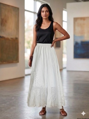 img/products/apparel/skirt/xSK82316-WHT_900.jpg