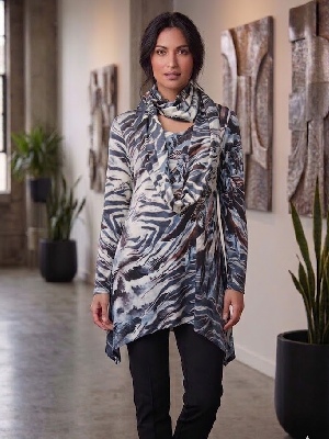 img/products/apparel/tops/xT2602-1_900.jpg