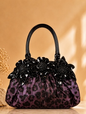 img/products/handbags/xHB05250F-602PUR_900.jpeg