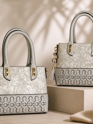 img/products/handbags/xHBJE6530-LGREY_900.jpeg
