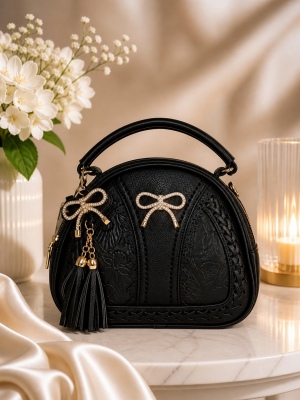 img/products/handbags/xHBJO6799-BLK_900.jpeg