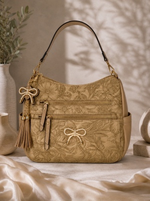 img/products/handbags/xHBT0431-KHA_900.jpeg