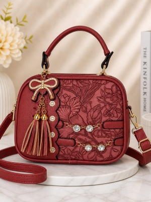 img/products/handbags/xHBT0658-WINE_900.jpeg