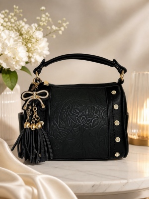 img/products/handbags/xHBT0659-BLK_900.jpeg