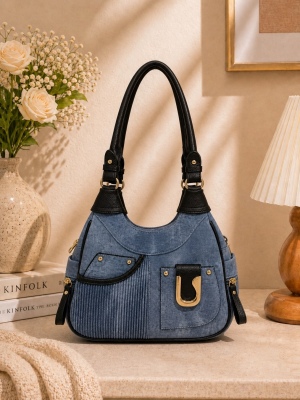 img/products/handbags/xHBT1524-BLK_900.jpeg