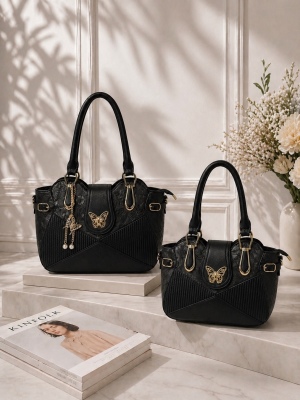 img/products/handbags/xHBT1953-BLK_900.jpeg